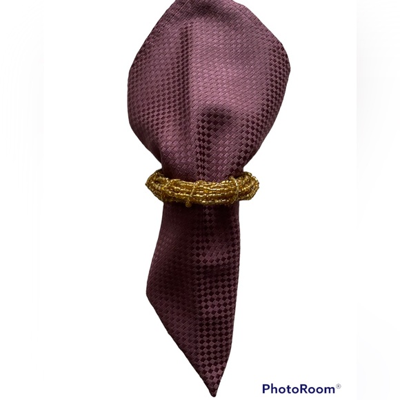 Napkin Ring  Glass Beads Box of 4 - Picture 3 of 5